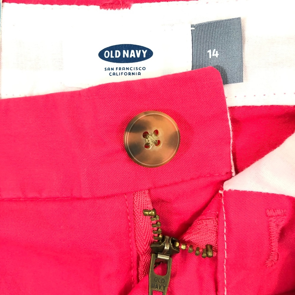 NWT Old Navy Pink Mid-Length Shorts - Picture 3 of 3